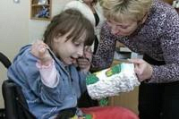  Невозможное возможно.
Необучаемых детей нет, уверена директор центра коррекционно-развивающего обучения и реабилитации Ирина Куровская.