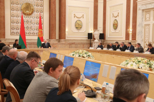 Президент встретился с представителями российского медийного сообщества