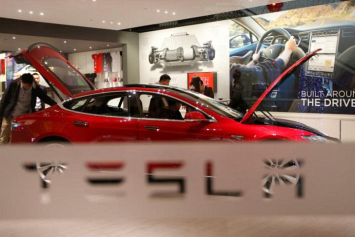 Сотрудники Tesla боятся потери работы больше, чем в других крупных компаниях