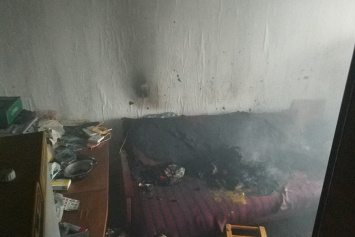 Непотушенная спичка привела к пожару в Минске — пострадал хозяин квартиры