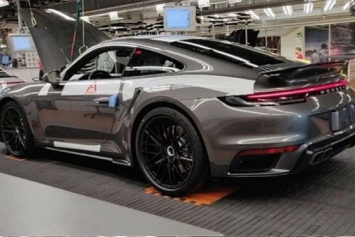 Новый Porsche 911 Turbo сфотографировали без камуфляжа