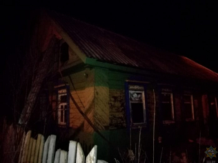 Ночью в Шкловском районе горел частный дом